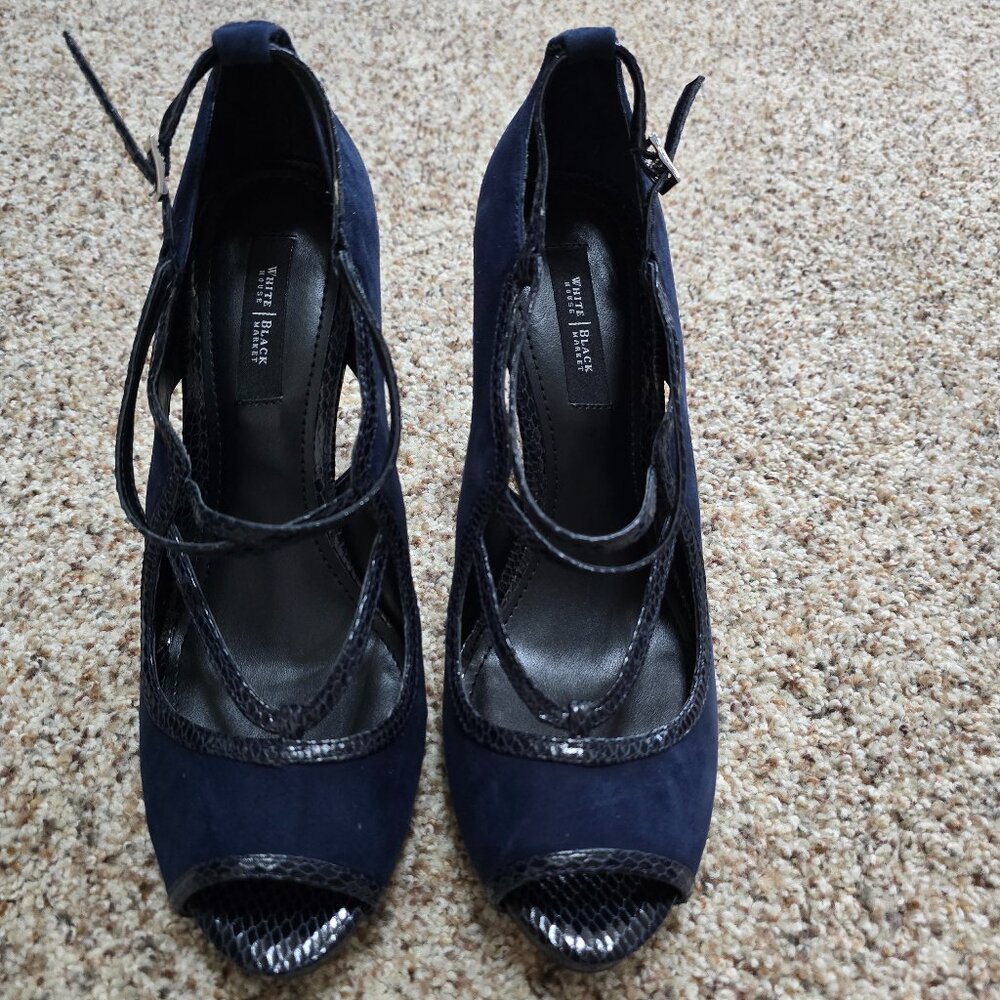 White House Black Market WHBM Sapphire Strappy Navy Heels Size 10 New in Box